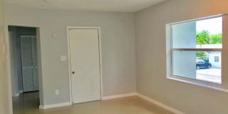 535 NE 68th Street #Upstairs Gallery 11