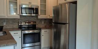 Townsend - 3 Bed 3 Bath Townhome Gallery 6