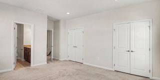 1643 DOROTHY Lane Gallery 14