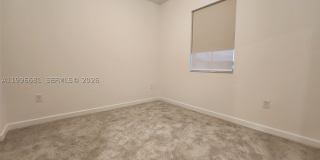 2429 SE 28 DR Gallery 21
