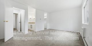 2835 S Monaco Street Pkwy Gallery 20