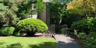 Hilltop Apartments Gallery 8