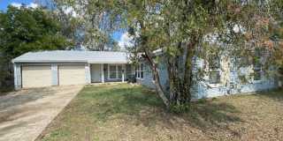 1901 Poage Ave Gallery 1