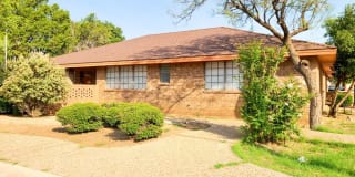 2900 Goddard Gallery 1