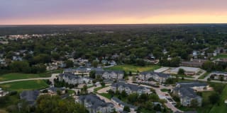 Alexis at Perry Pointe Gallery 7