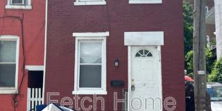 214 West Strawberry Street Gallery 1