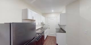 Nice 2 bed split Gallery 6