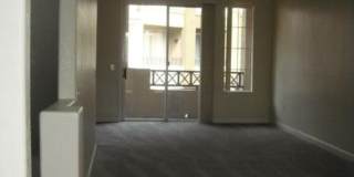 STUNNING 2 BEDROOM 2 BATH TOWNHOUSE IN GATED COMMUNITY WITH 1 CAR GARAGE ATTACHED Gallery 14