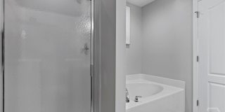 3 Red Robin (Fully Furnished) Court Gallery 11