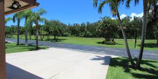 61 Mayfair Lane Gallery 13