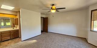 Stunning House with a Pool in West Redding Coming Available in August! Gallery 10
