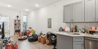 1711 SNYDER Avenue Gallery 4