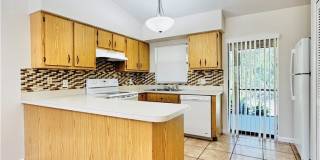 17405 E Carnegie Circle Gallery 11