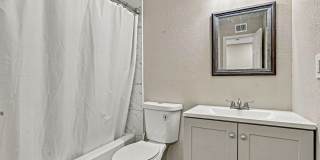 11524 MEADOWBROOK Drive Gallery 22
