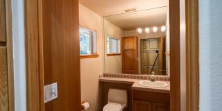2759 NW CHAMPION CIRCLE, BEND, OR 97703 – AWBREY GLEN Gallery 35