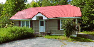 429 Main Street Gallery 1
