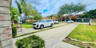 1415 SW 110th Way Gallery 2