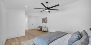 Meticulously renovated single-story contemporary estate Gallery 22