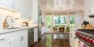 HUGE 5+BR/4.5BA Four Story Presidio Hts./ Laurel Village Home! Garage! Flat Yard!  PROGRESSIVE Gallery 7