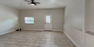 3801 1/2 W Palmira Ave Gallery 4