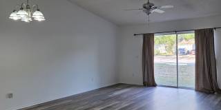1632 Tudor Ln Gallery 5