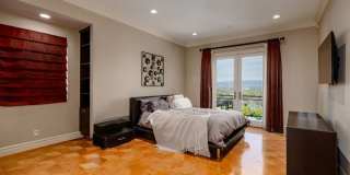 18047 Karen Dr Gallery 29