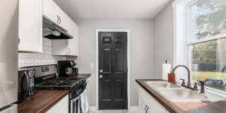 958-976 South Champion Avenue - 970 Gallery 5