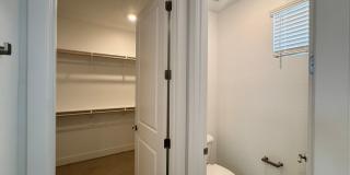 BRAND NEW HOME IN ALORAVITA IN PEORIA Gallery 26