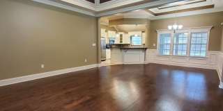 Southern Charm meets Modern Comfort: Exquisite 4-Bedroom Rental Home in Hahira, Georgia Gallery 3