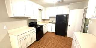 ** 3 Bed 1 Bath located in Grove Hill Estates ** Call 334-366-9198 to schedule a self tour ** 3 Bed 1 Bath located in Grove Hill Estates ** Call 334-366-9198 to schedule a self tour Gallery 8