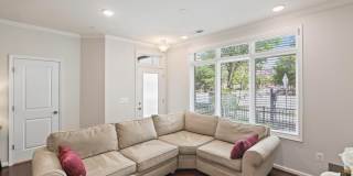 1102 RIBBON LIMESTONE Terrace SE Gallery 9