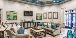 Huntington at King Farm Gallery 31