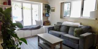 2224 Maple Street Gallery 10