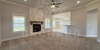 Tontitown- Single-Family Home- Popular Wellington Plan- 9 Month Lease Gallery 5