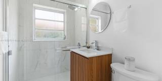 1107 El Rado Street Gallery 10