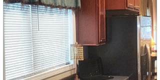 618 6th St Gallery 17