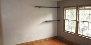2407 Knapp St Gallery 5