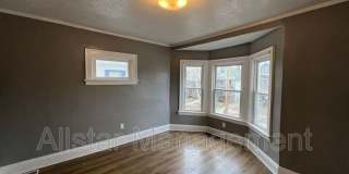 10006 Lamontier Avenue Gallery 9