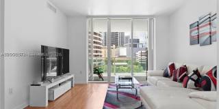 950 Brickell Bay Dr Gallery 1