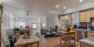 1108 LOCUST Street Gallery 8