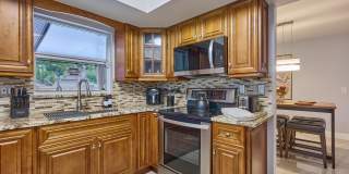 1267 SUMMERWOOD Circle Gallery 44