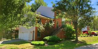 900 HICKORY Circle Gallery 3