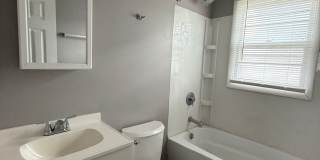 Cozy 3 Bedroom/1 Bath Gallery 10