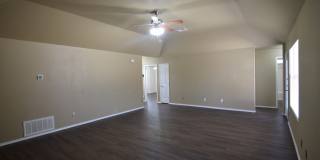 300 Curtis Dr Gallery 9