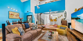 219 NE 17th Avenue Gallery 17