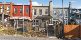 1932 SUMMIT Place NE Gallery 24