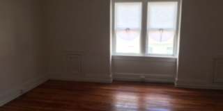Video in Pics! West End of Town! Close to transportation, parks, and many amenities! Gallery 5