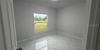 744/746 EISENHOWER Boulevard Gallery 10