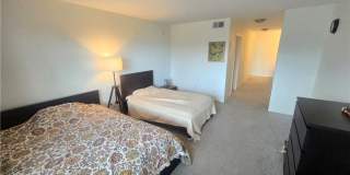 8828 Pershing Gallery 25