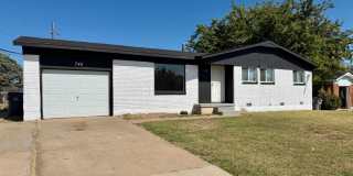 5 Bedroom Gallery 1